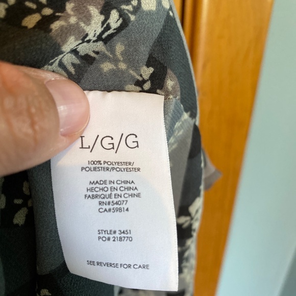 CAbi Graph Blouse, large - Picture 2 of 4